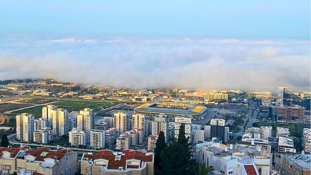 ערפל בחיפה