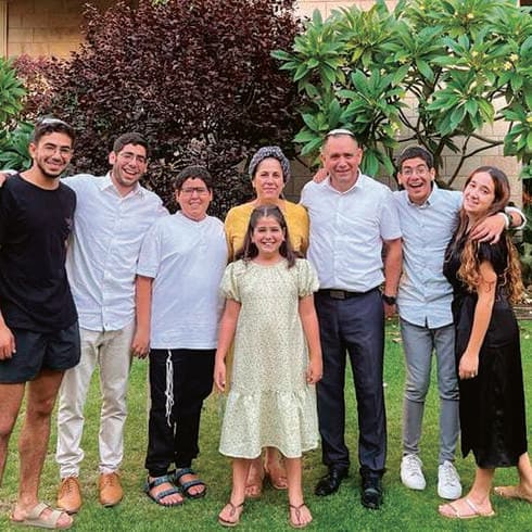 "געגוע בלתי פוסק". משפחת בוצחק (צילום: פרטי) "געגוע בלתי פוסק". משפחת בוצחק
