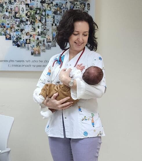 ד"ר טטיאנה סלבקי, מנהלת מרכז בריאות הילד של כללית מחוז צפון בטבריה (צילום: דוברות כללית מחוז צפון) ד"ר טטיאנה סלבקי, מנהלת מרכז בריאות הילד של כללית מחוז צפון בטבריה