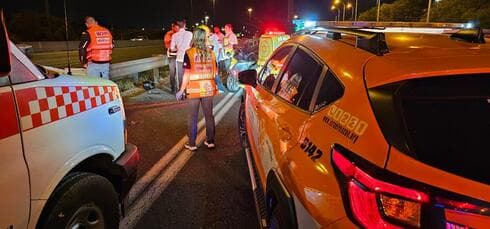 מזירת התאונה הקשה בכביש 4 מזירת התאונה הקשה בכביש 4