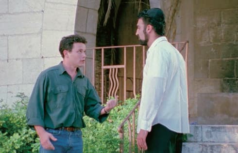 שלג באוגוסט (מתוך הסרט) שלג באוגוסט