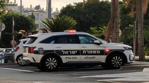 ניידת משטרה