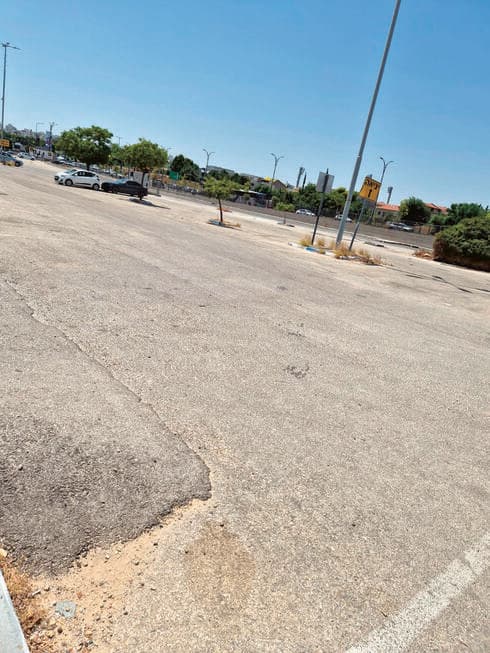 מצד אחד מצוקת חנייה, מצד שני חניון עירוני ריק