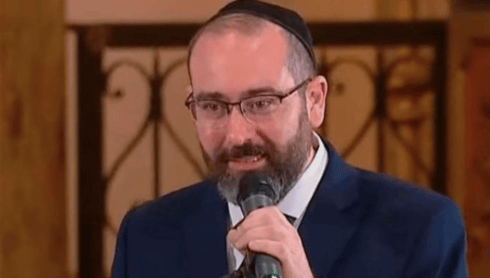 שגריר ארגנטינה, הרב שמעון אקסל ואחניש