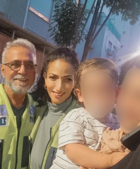 בן שנתיים ננעל בשגגה ברכב - וחולץ