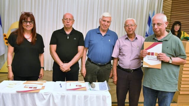 טכס הענקת פרסי ספרות חיפה 2024
