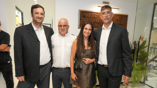 חנוכת משרדי עורכי דין יוסף ישורון חיפה חנוכת משרדי עורכי דין יוסף ישורון חיפה
