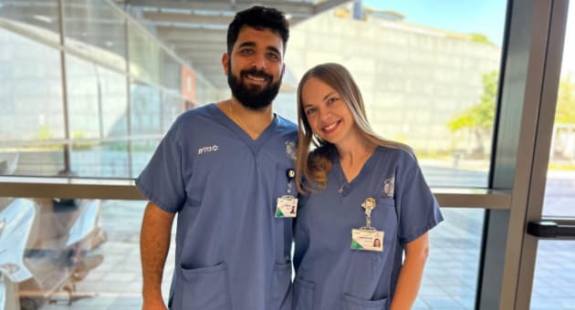 יאנה ועידן חקון. משתדלים לא להביא את העבודה לבית   