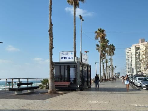 טיילת בת ים. תחנת המשטרה בטיילת בת ים