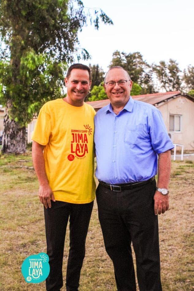 רז קינסטליך ומנכ"ל ארגון גשר אילן גאל דור 
