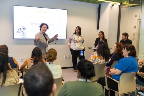 ביקור השרה גילה גמליאל בפתח תקוה