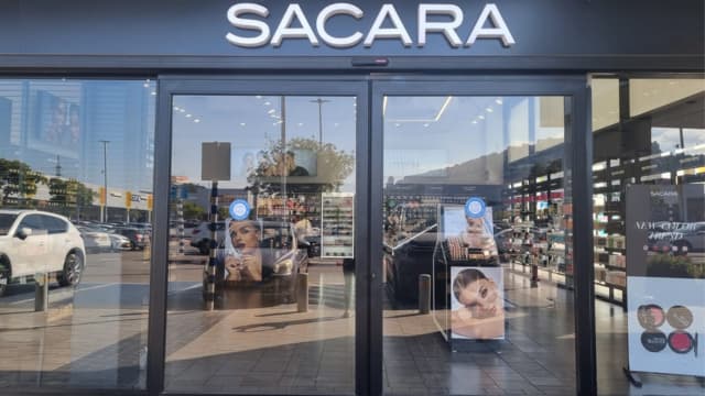 סניף sacara החדש בנשר
