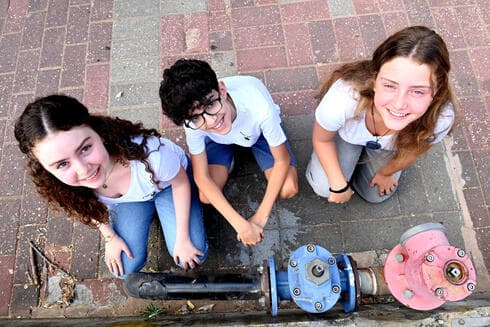 תלמידי המגמה. מקורות זקוקה להם