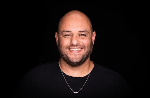 שי צברי