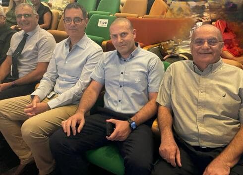 דר מרדכי דיין, רונן נודלמן, משה בר סימן טוב ואלי כהן