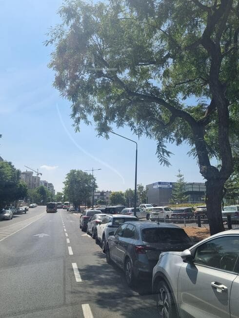 הכניסה לבית החולים שניידר