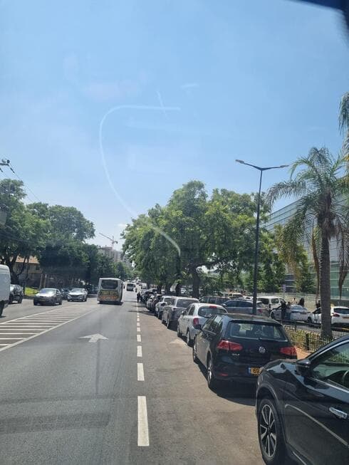 הכניסה לבית החולים שניידר