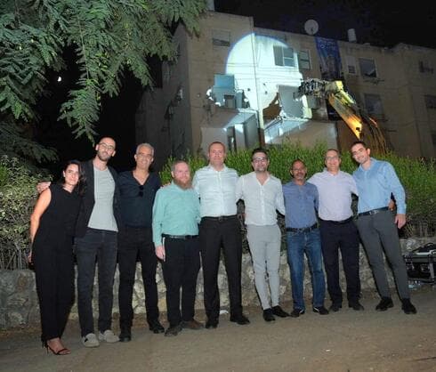 בכירי עיריית רחובות והנהלת חברת סינקו השקעות ויזמות בע"מ