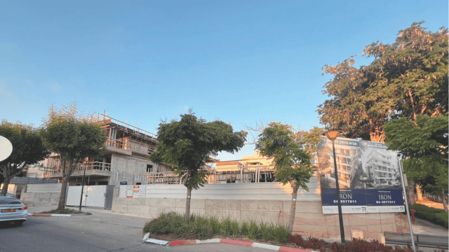 השטח שמיועד לפרויקט תמ"א 38 בקרית אתא השטח שמיועד לפרויקט תמ"א 38 בקרית אתא