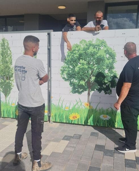 קפצו מעל גדר בית הספר בשכונת נרקיסים בראשון לציון