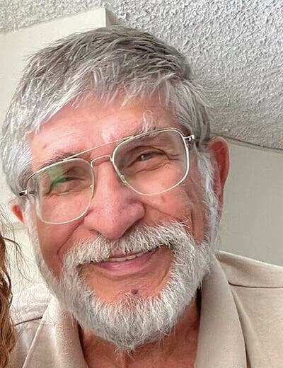 יורם מצגר ז"ל. "היה צריך לחזור הביתה"