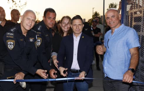 דנילוביץ' חונך את נקודת השיטור החדשה