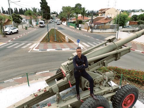 עזורי שרוני ראש מועצת אליכין