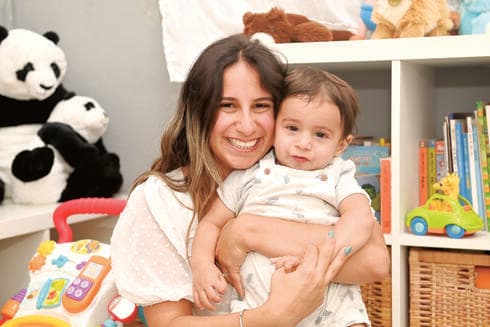מוריה ומתן-יגל אסרף. "שמחה ביום נורא" 