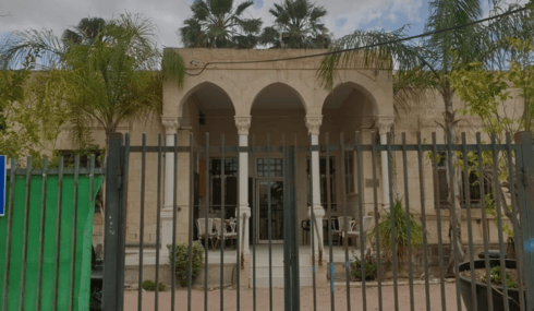 המבנה בעיר העתיקה בבאר שבע המבנה בעיר העתיקה בבאר שבע