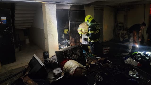 השריפה בטירת כרמל (צילום: כבאות והצלה) השריפה בטירת כרמל