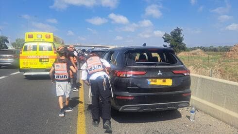 שני פצועים קל במחלף אתא 