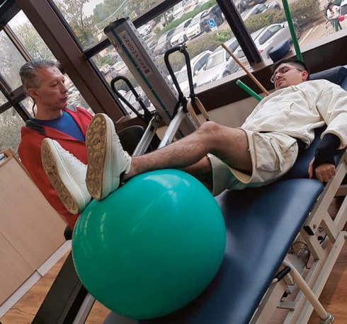 בשיקום (צילום: פרטי) סמ"ר בר קקון