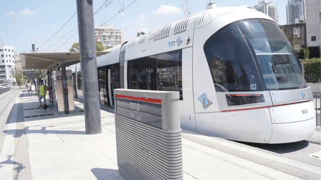 הרכבת הקלה בפתח תקוה