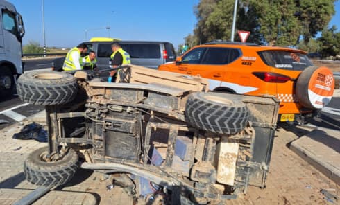 הקלנועית שהתהפכה בעקבות בתאונה