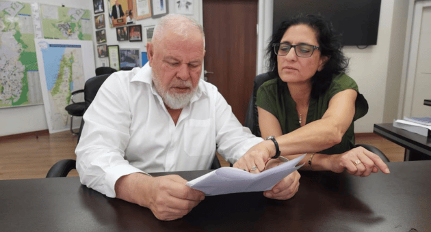 ראש העיר ומנכ"לית המכללה