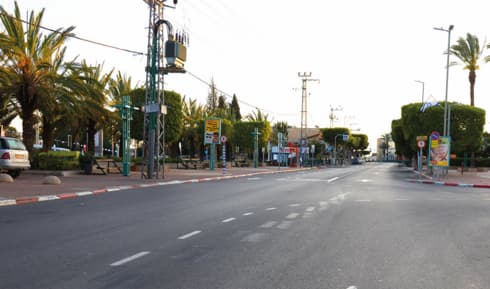 הכניסה המרכזית לנתיבות. כרגע בלי שער