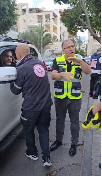 ראש עיריית קרית ביאליק, אלי דוקורסקי, בזירת הנפילה