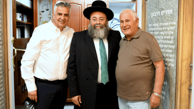 חנוכת בית הכנסת של עמותת יד עזר לחבר בחיפה