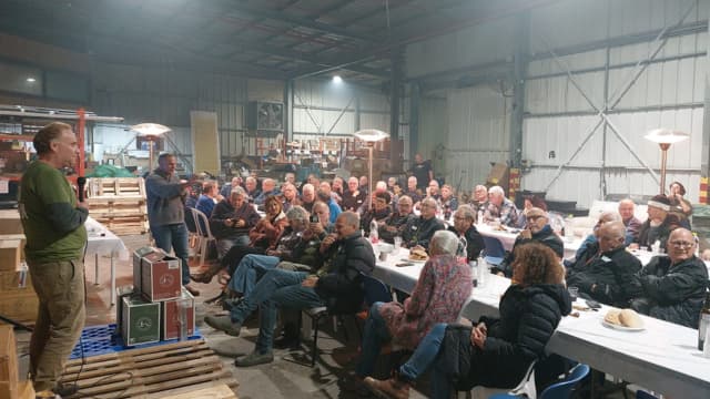 המתנדבים מגיעים כל השנה. התארגנות ליום פעילות בחמ"ל