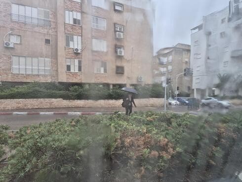 גשם בפתח תקוה