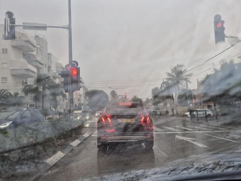 גשם בפתח תקוה