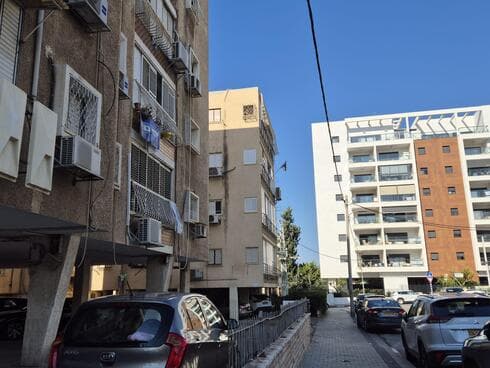 שיכון ותיקים בת ים (צילום: איילת רוטה) שיכון ותיקים בת ים