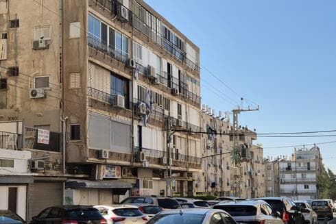 שיכון ותיקים בת ים (צילום: איילת רוטה) שיכון ותיקים בת ים