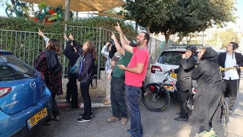 תושבי נחלאות בהתלהבות