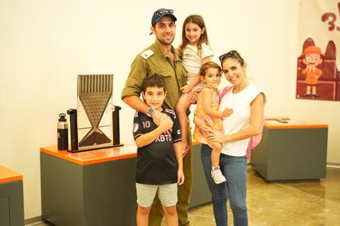 למען המילואימניקים