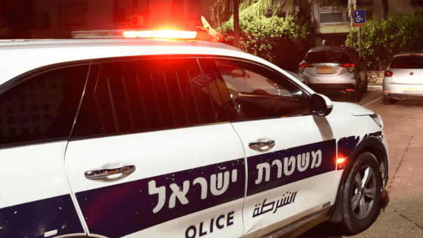 ניידת משטרה