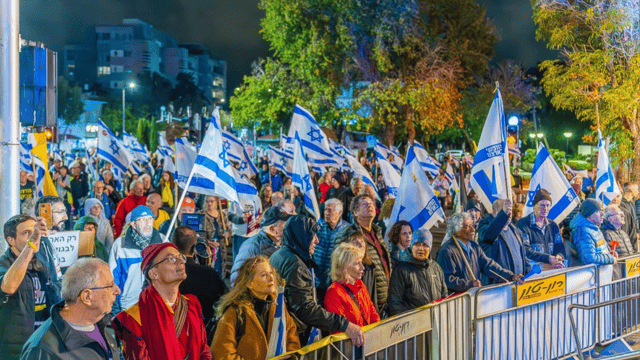 המחאה בחורב (צילום: רן דמבו Ran Dembo ) המחאה בחורב 21.12.24