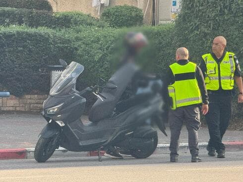 מבצע האכיפה בפתח תקוה (צילום: דוברות עיריית פתח תקוה) מבצע האכיפה בפתח תקוה