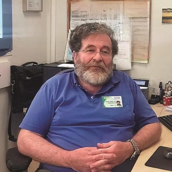 ד"ר ויקטור חזנוב