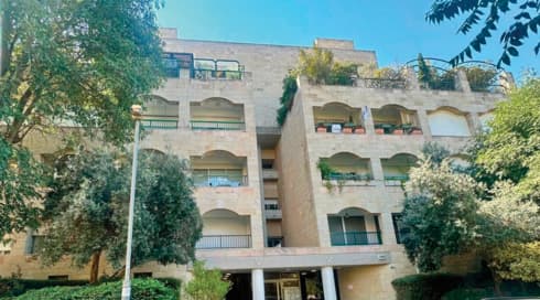 הדירה בטלביה